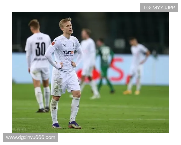 伊斯坦布尔主场迎战门兴挑战赛前瞻与战术分析