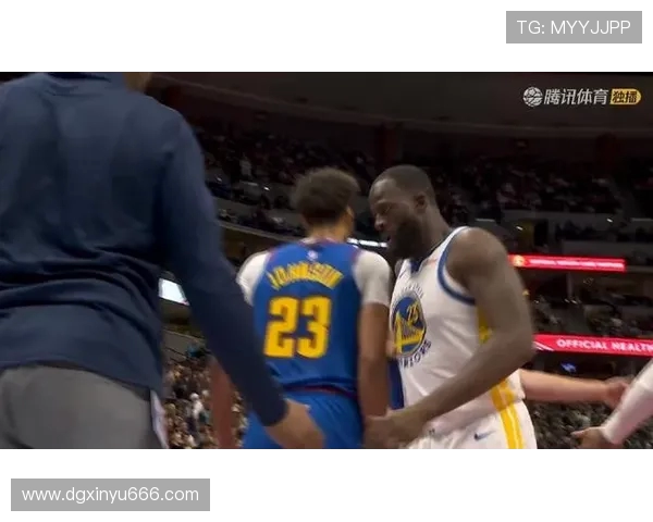 勇士与掘金季前赛精彩对决全场录像回放与分析