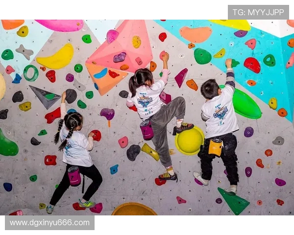 广州攀岩队在最新攀岩节奏TOP10中表现出色引领潮流